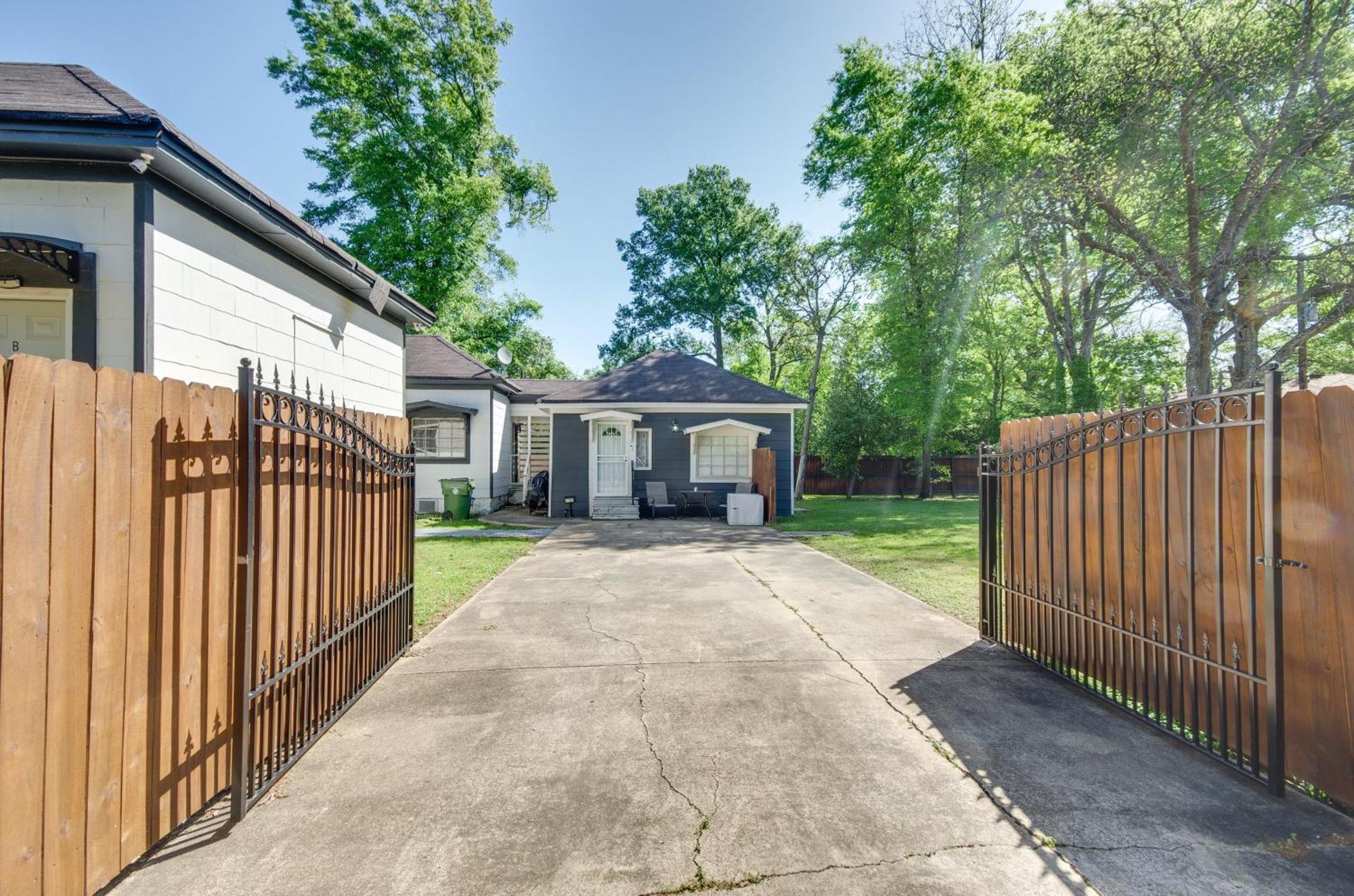 Greenwood Studio Cottage Less Than 1 Mi To Downtown! Exterior foto